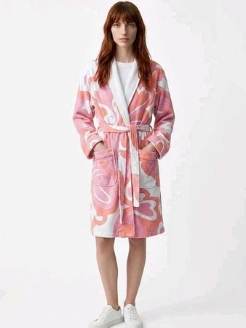 Wrap Up By VP In Pink Martini Robe - Picture 2 of 6